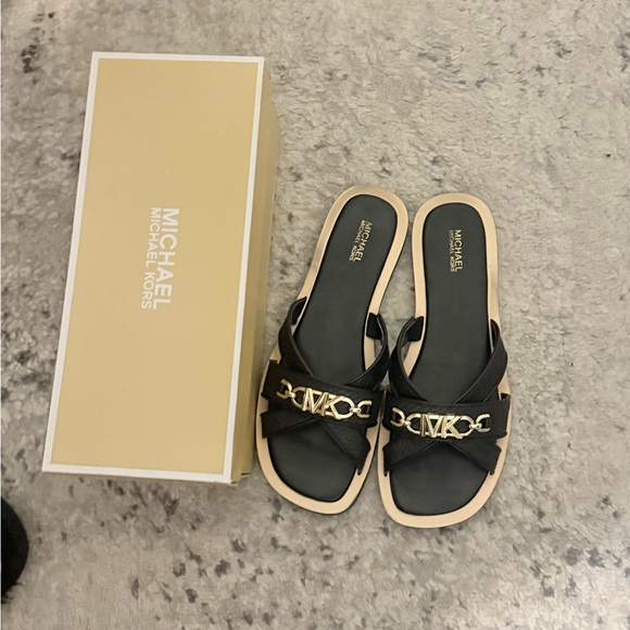 Michael Kors Black and Gold Sandals Sleek Design - Picture 1 of 3